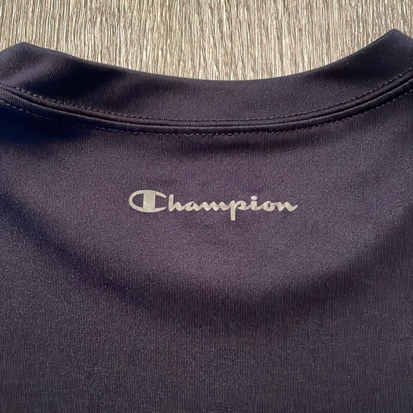 Men’s athletic top - Picture 5 of 6